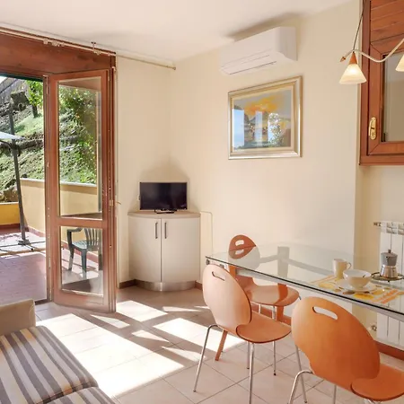 Acqua Apartment