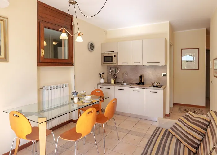 Apartament Acqua Stresa